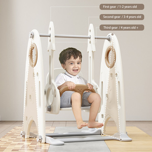 Juego de <span class=keywords><strong>Columpio</strong></span> <span class=keywords><strong>y</strong></span> Tobogán de Plástico para Niños Pequeños con Diseño de Nave Espacial - Product Image 2
