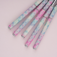 Nouvelle mode, ensemble de pinceaux à ongles en poils de Kolinsky/nylon personnalisés avec manche en métal à motif d'écailles de poisson colorées détachables