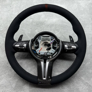 Volant de direction en Alcantara complet avec garniture en carbone de style CS pour BMW F10 F20 F22 F30 F31 M2 F87 M3 F80 M4 F82 F85 F90 X5 F15 E70 E90 - Product Image 1