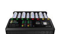 Chargeur de batterie Octa NC3000 intelligent avec contrôle par application PC, multi-cheminements universels, écran LED, pour NiMH, NiCd, Li-ion, AAA