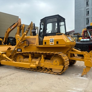 Bulldozer Amarillo Caterpillar D7G, Equipo de Construcción de Uso Pesado con Motor Cummins, Capacidad de Empuje de 8.6 m, Modelo 2023 - Product Image 4