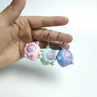 Mini ovo de brinquedo para cápsula de plástico, brinquedo que muda de dedo para jogo