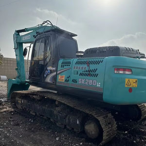 Excavadora de cadenas mediana Kobelco SK260 original de alta calidad, modelo 2022, 26 toneladas, en excelentes condiciones de trabajo, usada, con motor y caja de cambios. - Product Image 2