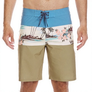 Shorts mi-longs pour hommes en Spandex et Polyester, légers, à cordon de serrage, taille mi-haute, unis, avec logo frontal effet usé, tricotés, séchage rapide et respirants - Product Image 1