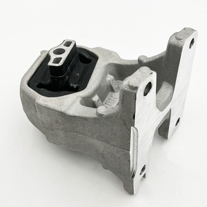 ฉนวนยึดเครื่องยนต์ด้านขวา รุ่น 68248756AC สำหรับรถกระบะ Dodge Ram 1500 ปี 2022-2024 หมายเลขอะไหล่ 68248756 - Product Image 4