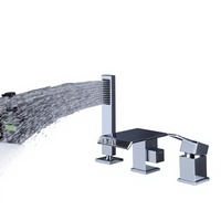 Robinet de baignoire cascade moderne en laiton avec inverseur, finition chrome poli, cartouche céramique 35/40mm, jet doux