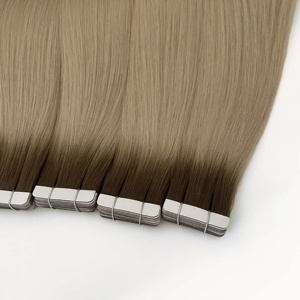 Extensiones de Cabello con Cinta Adhesiva Alineada con la Cutícula 1b Ruso, Extensiones de Cabello con Cinta Adhesiva Fina Invisible para Salón, Cabello Humano Virgen Natural al por Mayor - Product Image 6
