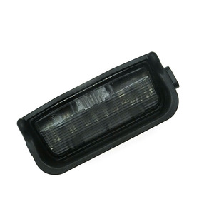 Feu arrière de plaque d'immatriculation pour Honda Civic FC7, type encastré, distance entre les trous de 205 mm, référence 34100-TES-H01 - Product Image 5