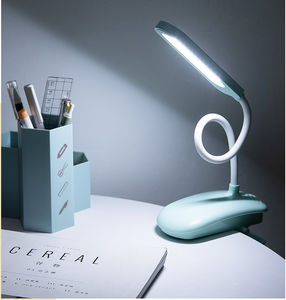 <span class=keywords><strong>Lampe</strong></span> à clip USB rechargeable <span class=keywords><strong>sans</strong></span> <span class=keywords><strong>fil</strong></span> <span class=keywords><strong>Lampe</strong></span> de table <span class=keywords><strong>LED</strong></span> alimentée par batterie <span class=keywords><strong>Lampe</strong></span> de bureau <span class=keywords><strong>LED</strong></span> pour la lecture - Product Image 2