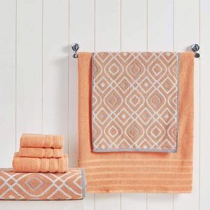 Toalla de Baño Rectangular Personalizable, Duradera, de Color Sólido y Secado Rápido, 100% Algodón Tejido, para Uso Doméstico, Origen Estadounidense - Product Image 2