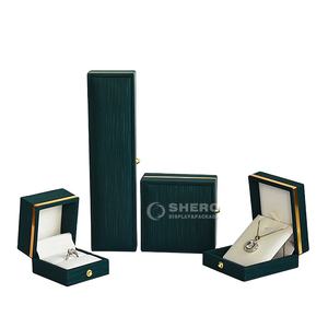 Boîte à bijoux en cuir noir de luxe avec logo personnalisé, emballage pour bague, boucles d'oreilles, bracelet - Product Image 2