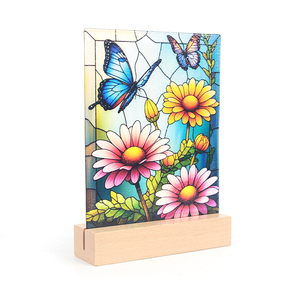 Soporte de Mesa de Hierro y Metal con Diseño Art Deco de Flores y Mariposas Estilo Iglesia, Vidrio Emplomado, 25 cm - Product Image 1