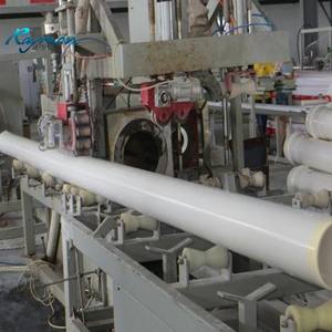 Les tuyaux d'irrigation vierges en PVC DIN non toxiques durables de <span class=keywords><strong>Rayman</strong></span> DN25-DN1600mm ISO9001:2008 Certifié 5.8 m/<span class=keywords><strong>pc</strong></span> 11.8 m/<span class=keywords><strong>pc</strong></span> Longueur PVC100 - Product Image 4