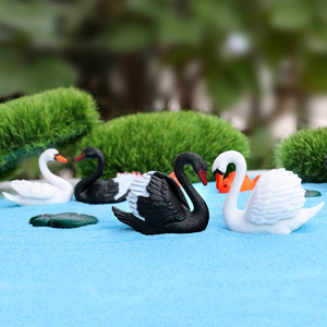 Fai da te casa delle bambole giocattolo in miniatura figurina animale simulato auto sabbia tavolo decorazione paesaggistica <span class=keywords><strong>cigno</strong></span> <span class=keywords><strong>nero</strong></span> - Product Image 3