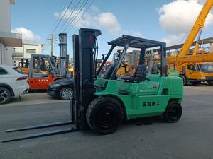 Montacargas Diésel Usado Mitsubishi FD50 de 5 Toneladas para Venta al por Menor - Carretilla Elevadora con 6 Meses de Garantía - Product Image 4