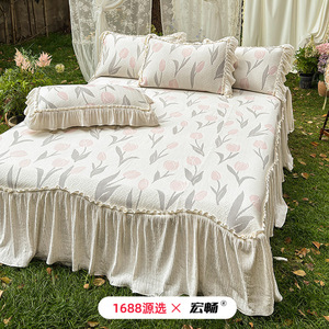 Hongchang Summer Princess Cooling Mat Set 1.5m 1.8m 2.0m Ice Silk <b>Bedding</b> with Floral Lace Design for Adults and Families - Product Image 2