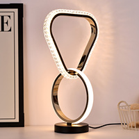 Nordique chaud moderne triangle et rotondité or luxe table de chevet lampe interrupteur contrôle led lampe de bureau avec abat-jour en cristal