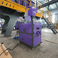 Granulateur de câbles automobiles professionnel, machine efficace de recyclage de câbles automobiles pour le recyclage des faisceaux de câbles