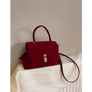 Nouveau Sac Fourre-tout Bandoulière de Luxe Vintage pour Mariée, Sac à Main Portable jusqu'à 1L, Rouge, pour Mariage, Filles, avec Deux Fermetures Éclair en PU - Product Image 1