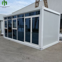 Maison conteneur modulaire en acier avec mur-rideau en verre et fenêtres, bâtiment mobile préfabriqué léger