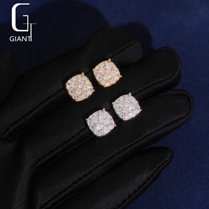 <span class=keywords><strong>Orecchini</strong></span> a perno da <span class=keywords><strong>uomo</strong></span> in <span class=keywords><strong>argento</strong></span> sterling 925 con diamanti Moissanite Iced Out, stile Hip Hop, alla moda, con chiusura a vite, spedizione da magazzino USA - Product Image 1