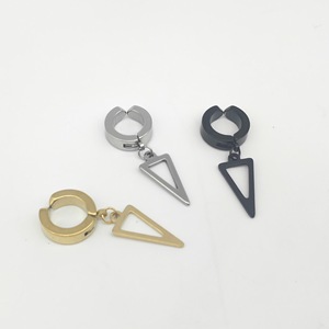 Pendientes de Clip Geométricos Triángulo Invertido Aleación de Zinc Negro Oro Plata Sin Perforación Joyería de Moda - Product Image 2