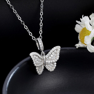 Future Angel Nuova Collana con Ciondolo a Forma di Farfalla in Zirconia, Trendy e Stilosa, Unisex in Argento Puro S925 - Product Image 3