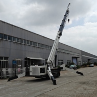 Grue araignée de 16 tonnes à flèche télescopique rotative à 360 degrés, double alimentation, pour levage en altitude, équipée d'une télécommande