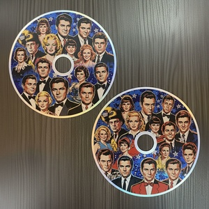 Sacs Mylar personnalisés découpés en forme de DVD 3,5g, holographiques, anti-odeur, à l'épreuve des enfants, pour emballage de biscuits et bonbons, directement de l'usine - Product Image 1