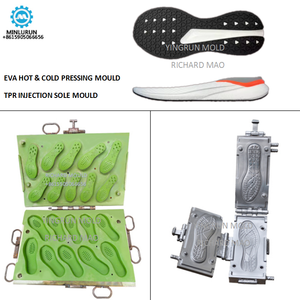 Semelle <span class=keywords><strong>de</strong></span> <span class=keywords><strong>chaussure</strong></span> <span class=keywords><strong>de</strong></span> football en EVA à crampons pour homme, légère, confortable, antidérapante et durable, pour extérieur - Product Image 2