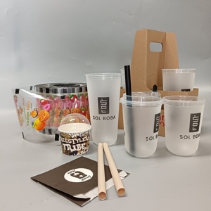 Bouteille en plastique gobelet propre marque <span class=keywords><strong>bon</strong></span> prix surface avec logo personnalisé <span class=keywords><strong>réduction</strong></span> gobelet en plastique en forme <span class=keywords><strong>de</strong></span> U - Product Image 3