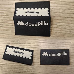 Custom Made Sustainable Eco-Friendly 100% Polyester Clothing Sleeve Tag Manhattan Fold Damask Woven <b>Label</b> for T-Shirt - Product Image 1