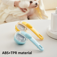 Nouvelle brosse de bain à tête de peigne de Massage magique avec matériau ABS en silicone à long manche pour chien chat toilettage-nouveau shampooing liquide à presser
