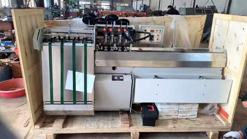 うめぼし 綿ちりめん調エンボス金彩プリント 147大桜梅柄 切り売り=1m単位