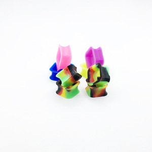 Bijoux de piercing corporel carré Silicone Flexible Double évasé chair Tunnel bouchons d'<span class=keywords><strong>oreille</strong></span> jauge d'<span class=keywords><strong>oreille</strong></span> extenseur civière - Product Image 2
