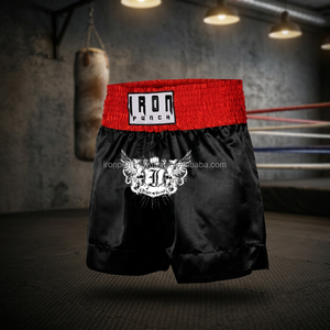 กางเกงชกมวยผ้าซาตินสีดำสำหรับผู้ชายยี่ห้อ Iron Punch พร้อมแถบเอวสีแดงและลายพิมพ์โลโก้ด้านหน้า - Product Image 3