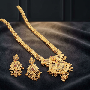 Ensemble de bijoux longs plaqués or 14K 18K 24K en gros, motif floral traditionnel, colliers de mode en laiton doré - Product Image 4