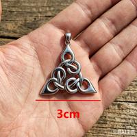 Pendentif spirale celtique déesse, collier amulette de protection païenne Wiccan en acier inoxydable, cadeau spirituel pour elle