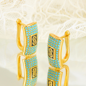 Pendientes de Clip de Lujo con Circonita de Dubái, Chapados en Oro de 21k, Diseño Moderno, Antideslustre, para Mujer, para Bodas y Fiestas - Product Image 5