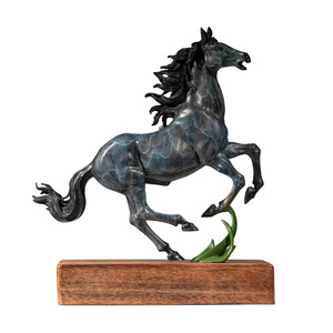 Figurine de cheval en laiton, cuivre et or, artisanale, artistique, pour décoration de bureau, cadeau d'affaires - Product Image 5