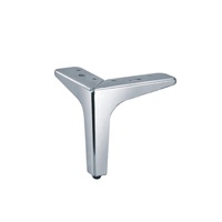 TK-J023 gambe del sofà della mobilia a forma di triangolo del metallo del cromo dorato