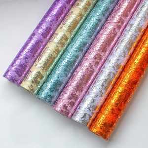 Nouveau design 2024 – Rouleau de gaze colorée de 48 cm x 5 m avec estampage à chaud, papier d'emballage floral, fournitures et matériaux pour fleuristes - Product Image 1