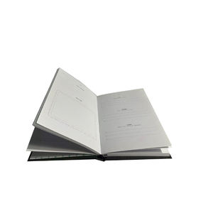 Servicio de Libros Impresos de Tapa Dura Personalizados a Bajo Precio con Bordes Dorados - Product Image 6