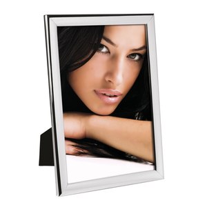 Cornice per foto liscia in metallo 200x300mm per esposizione in casa o in ufficio - Product Image 1