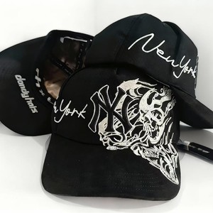 <span class=keywords><strong>Gorra</strong></span> <span class=keywords><strong>de</strong></span> Béisbol Lisa, Ajustable, con Cierre a Presión, <span class=keywords><strong>de</strong></span> PVC, 6 Paneles, Unisex, para las Cuatro Estaciones, <span class=keywords><strong>de</strong></span> Lona con Bordado <span class=keywords><strong>de</strong></span> Rayas y Diamantes, Superventas - Product Image 3
