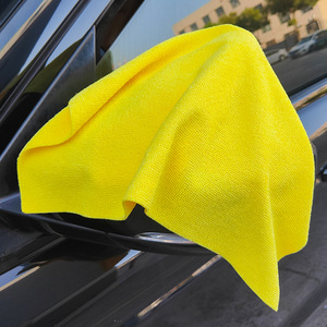 Paño de Limpieza de Microfibra 40x40cm 200GSM con Borde Cortado a Calor para Lavado de Autos - Product Image 2