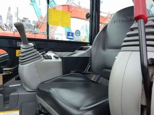 รถขุดขนาดเล็กฮิตาชิ ZX35 มือสอง สำหรับงานก่อสร้าง ฟาร์ม และจัดสวน - Product Image 6