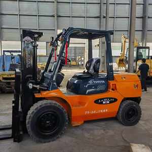 Montacargas Toyota FD50 Usado Original de Japón, Montacargas Pequeño de 5 Toneladas en Venta - Product Image 4