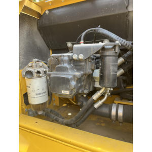 Bon prix, équipement d'occasion 90% neuf, machines de construction routière, excavatrice Komatsu 200-8 d'occasion avec peu d'heures de fonctionnement - Product Image 5