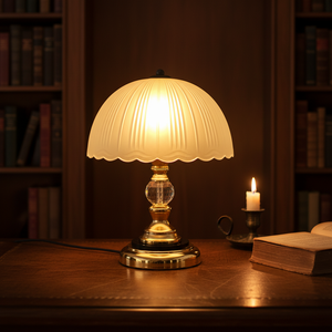 Lámpara de Noche Moderna con Pantalla de Cristal, Figura de Gato, Luz LED Blanca Cálida, Base de Madera, Mini Lámpara de Escritorio, Control Táctil, Regulable, Funciona con Batería, Diseño Tulipán - Product Image 6